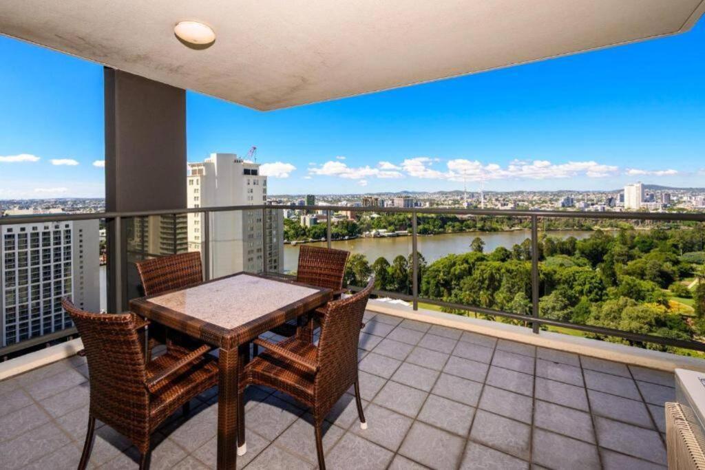 Apartment Urban Cbd Elegance With River&botanic Garden Views Brisbane